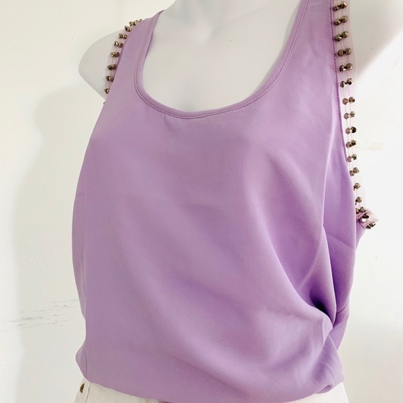 Rose Burg Sleeveless Blouse - Picture 3 of 7